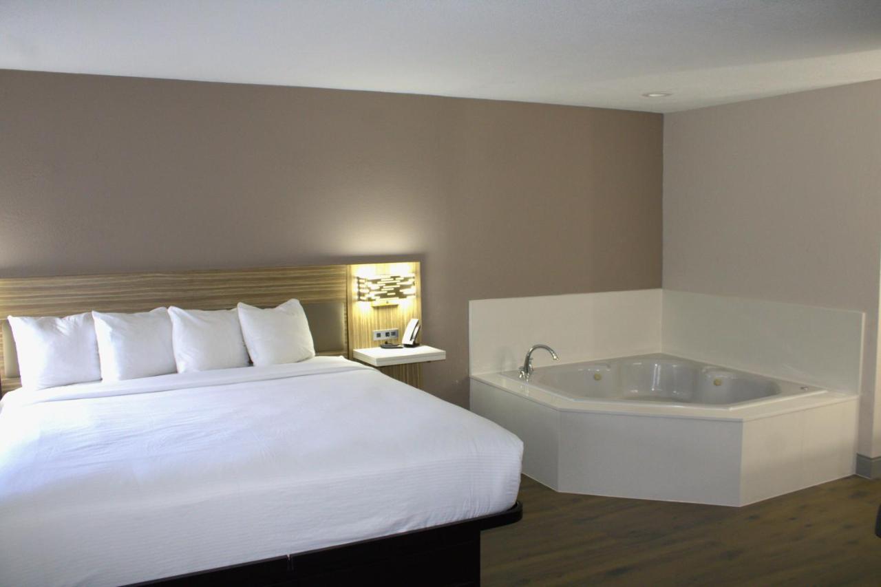  | Baymont Inn & Suites by Wyndham San Marcos