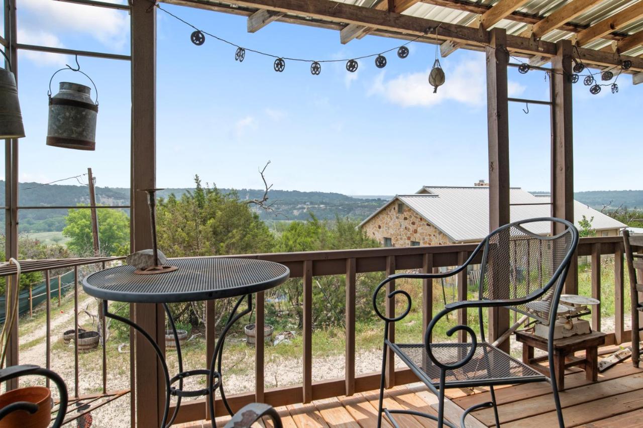 | Artesia Hilltop Cabin