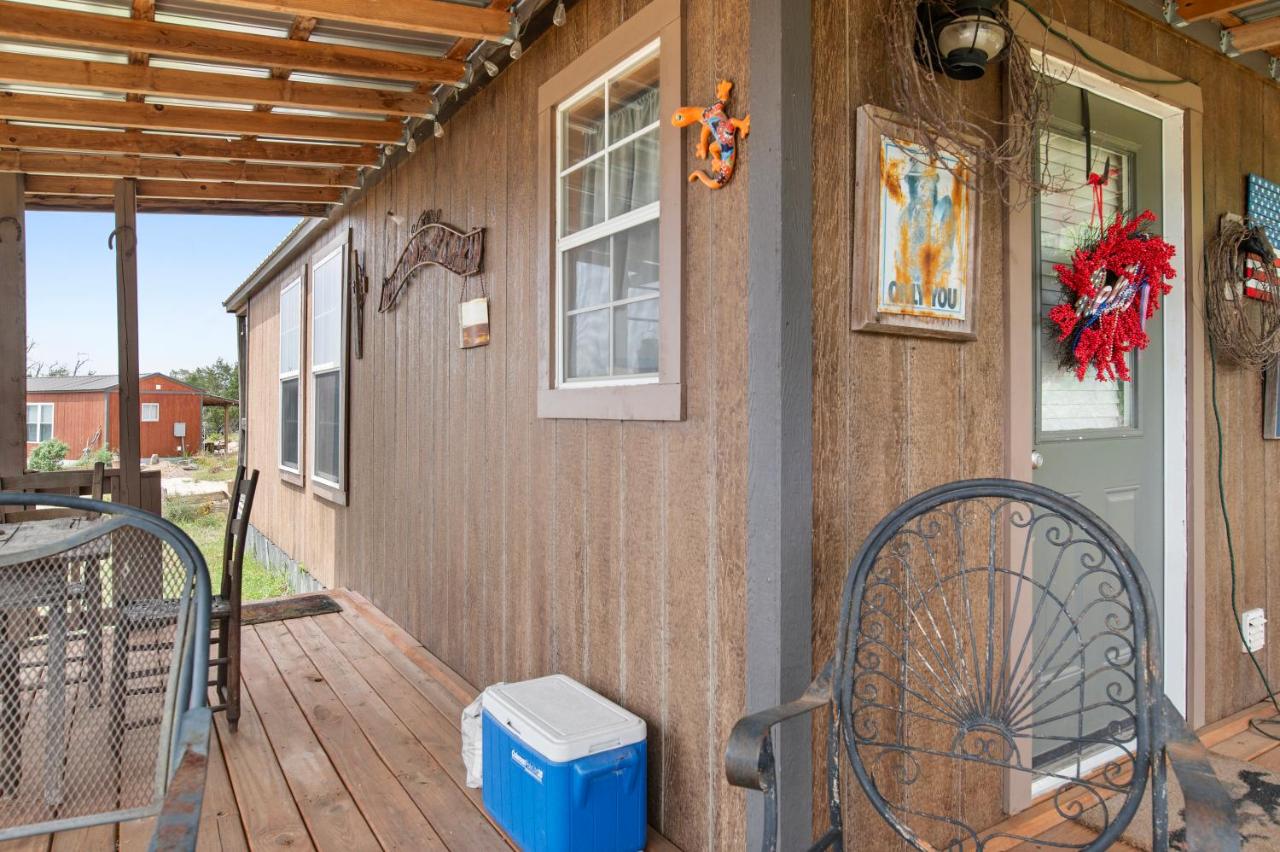 | Artesia Hilltop Cabin