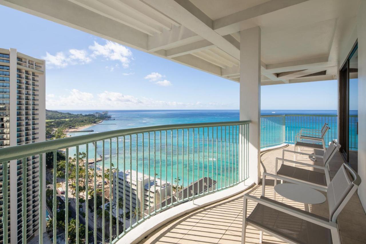Larger Guest room, 1 King, Ocean view, Ainahau Tower at Sheraton Princess Kaiulani Waikiki Beach