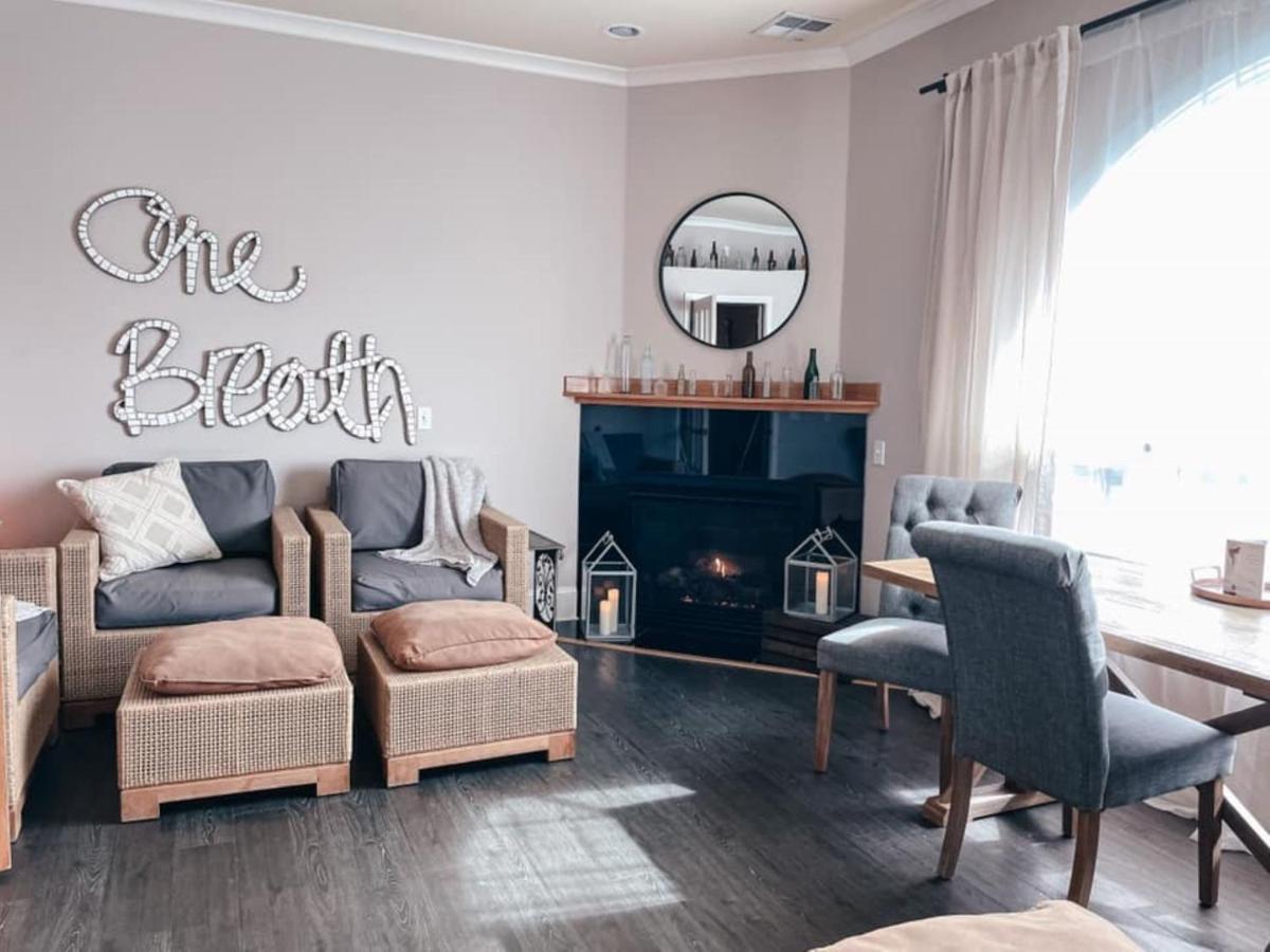  | Majestic Inn & Spa