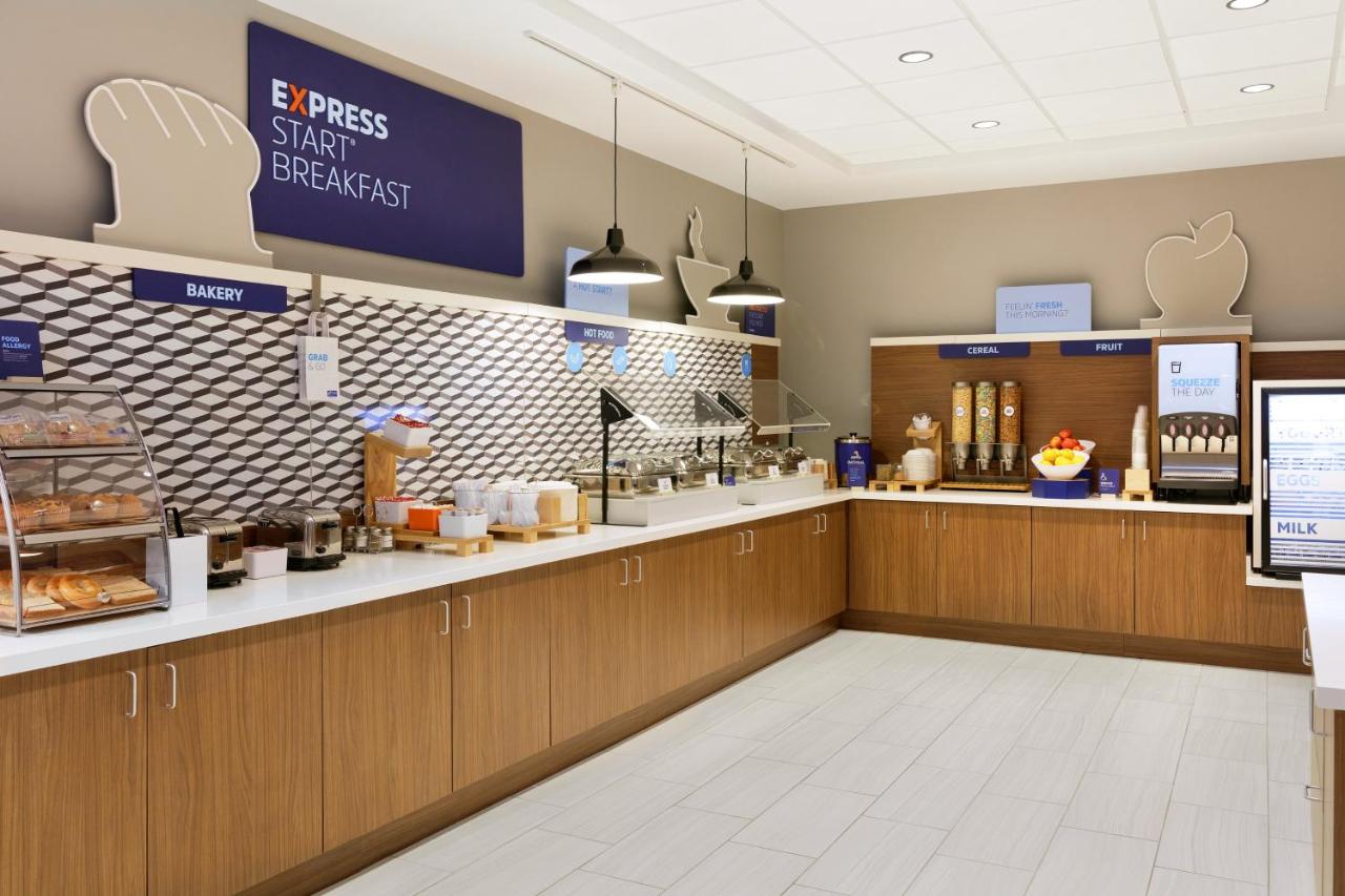  | Holiday Inn Express & Suites - Owings Mills-Baltimore Area, an IHG Hotel