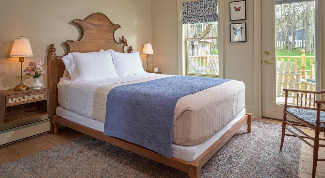 | Landmark Inn