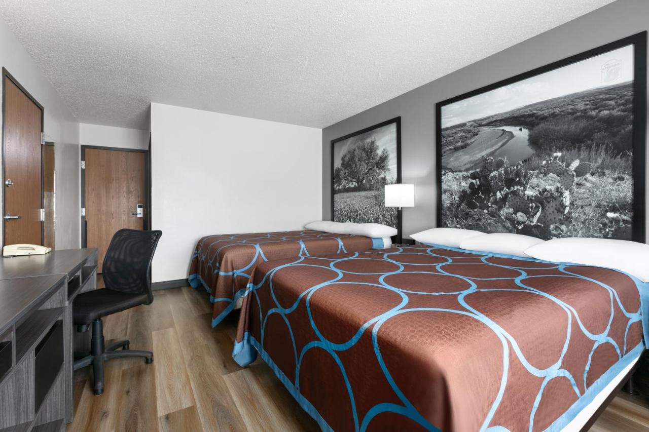 Double Room with Two Double Beds - Smoking at Super 8 by Wyndham Grapevine/DFW Airport Northwest