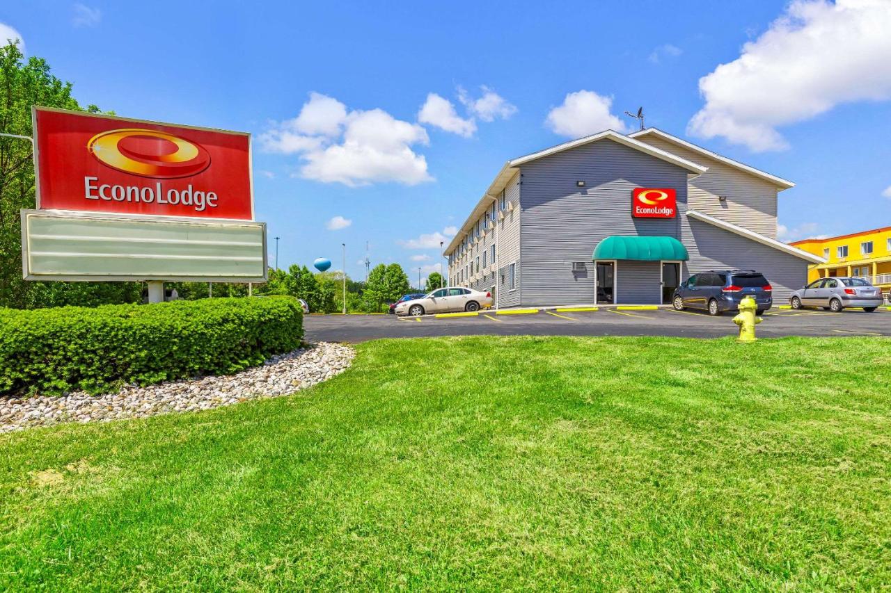 | Econo Lodge Akron