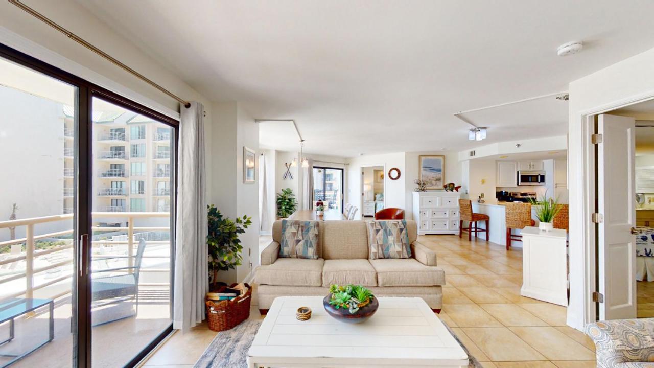 | 1202 Villamare