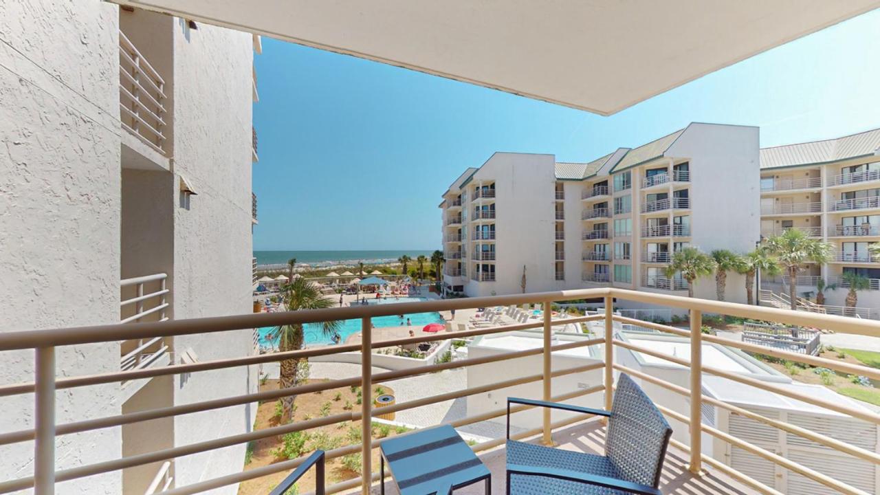 | 1202 Villamare