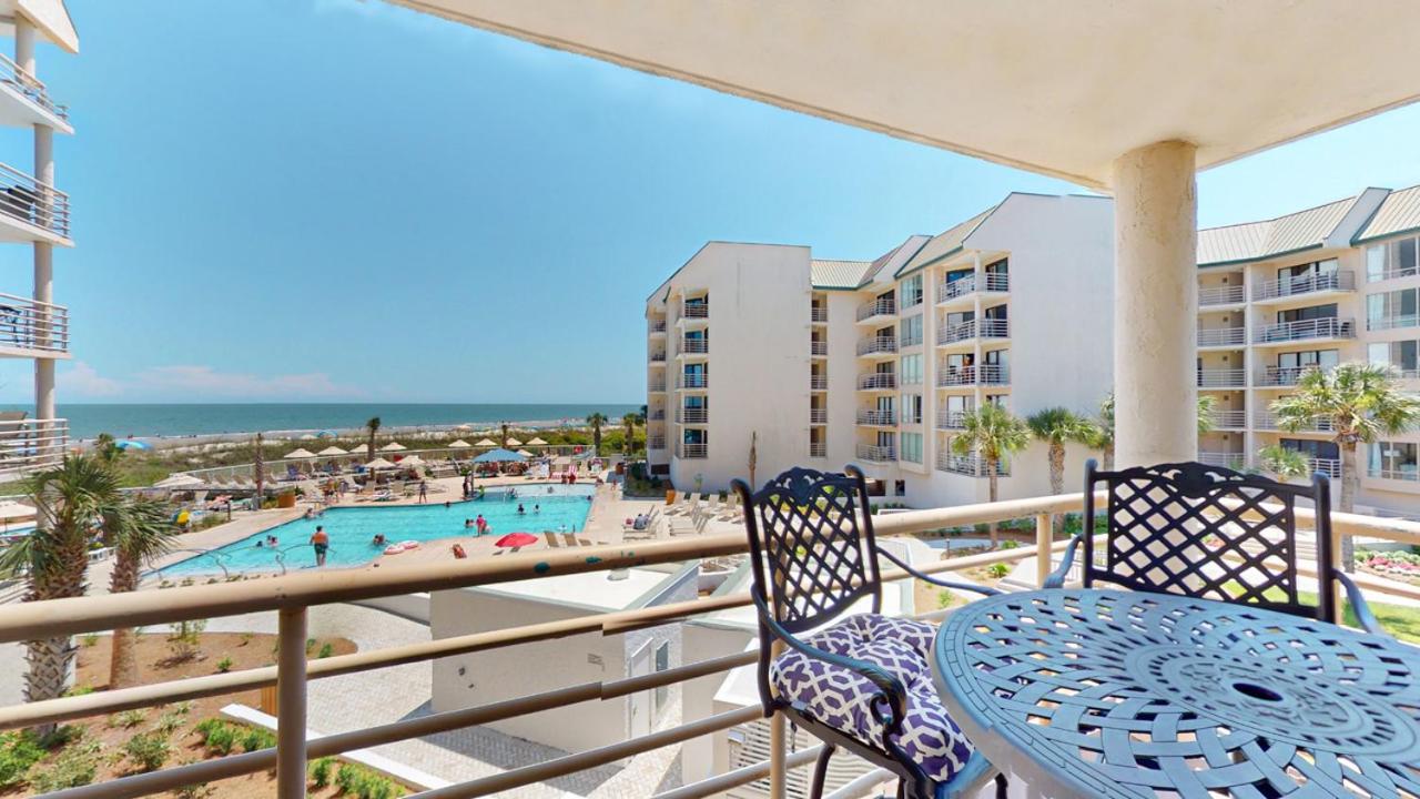 | 1202 Villamare