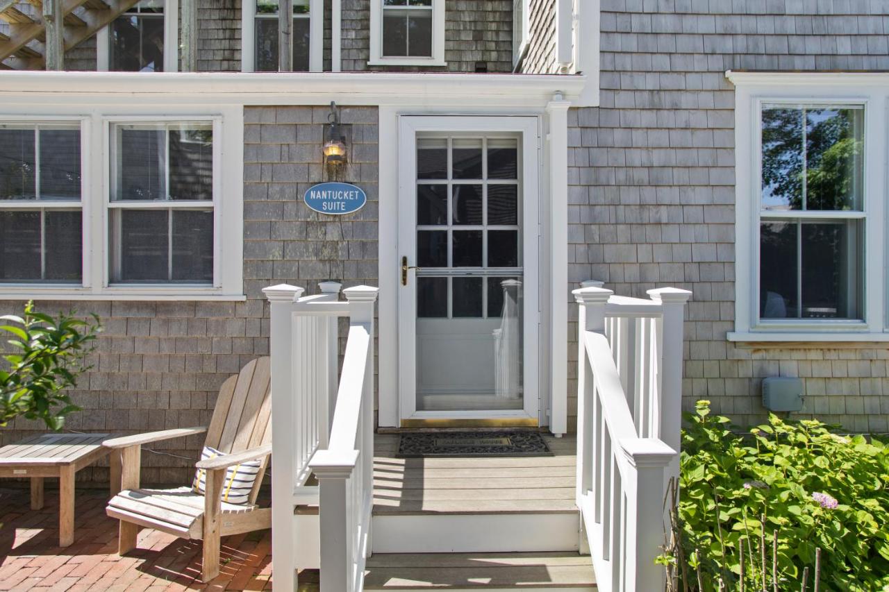  | Carlisle House Inn