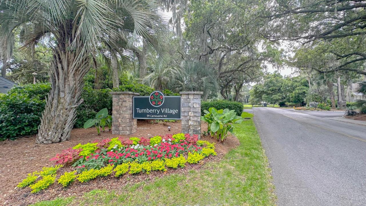 | 213 Turnberry Village