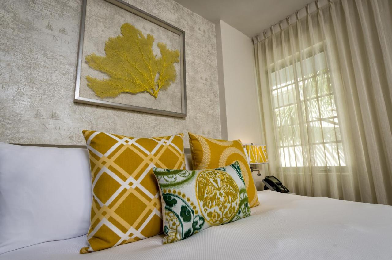 Deluxe Suite at The Marlin Hotel
