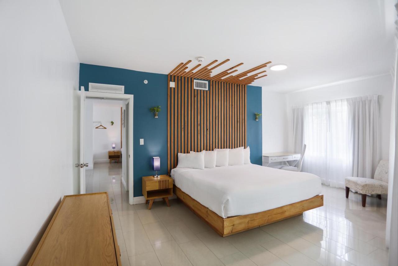 Premium Family One-Bedroom Suite with Kitchen at Hotel Belleza