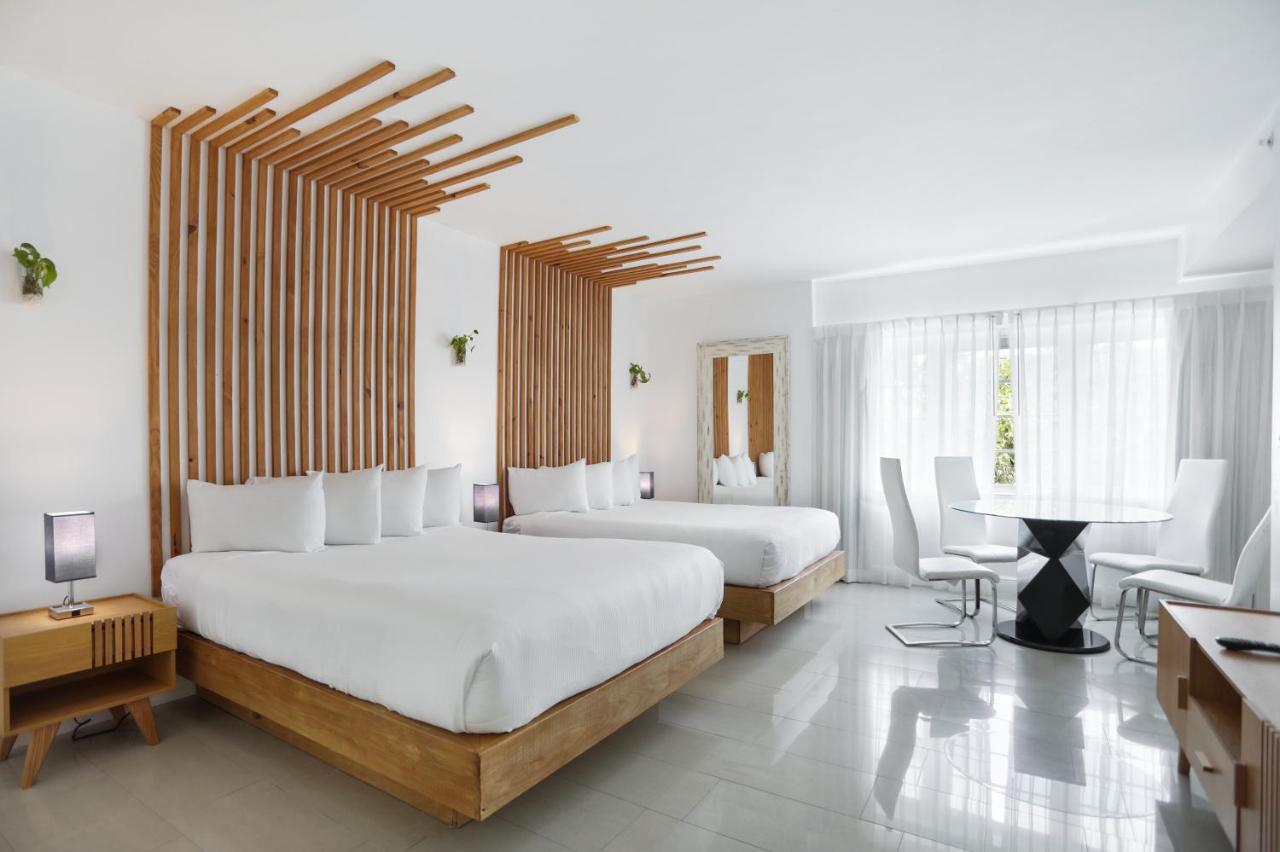 Premium Family One-Bedroom Suite with Kitchen at Hotel Belleza