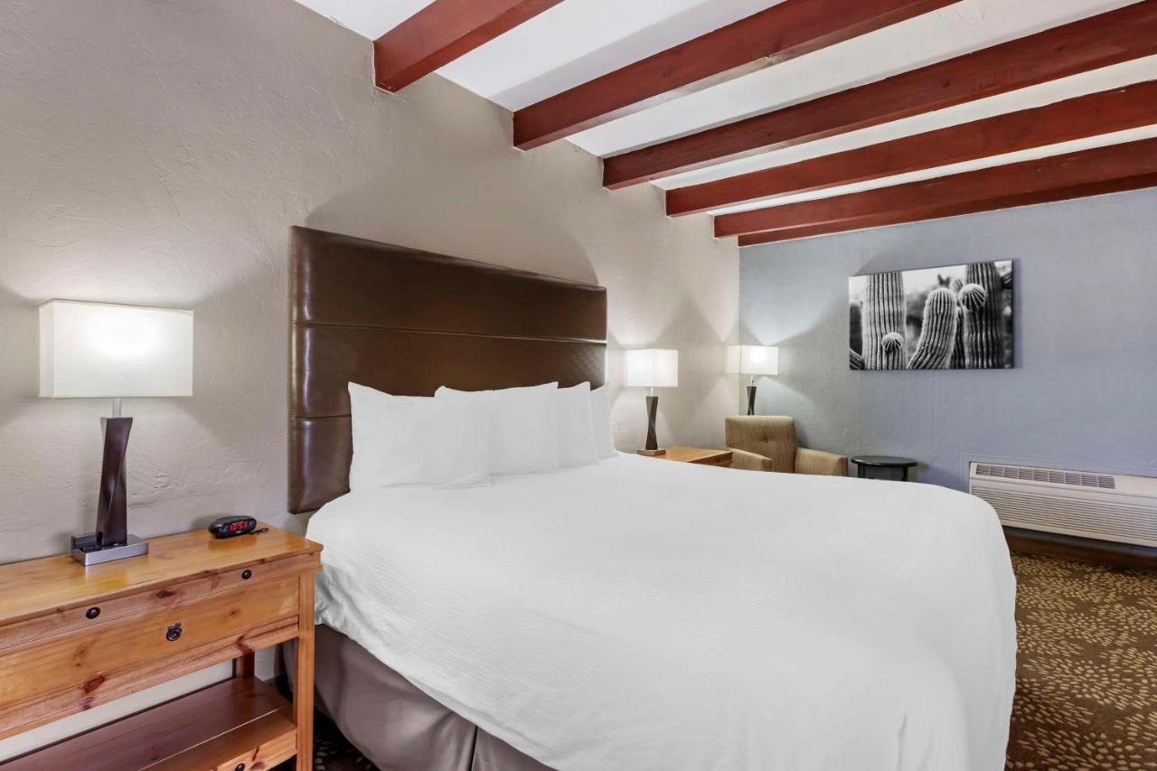 | Best Western Mission Inn