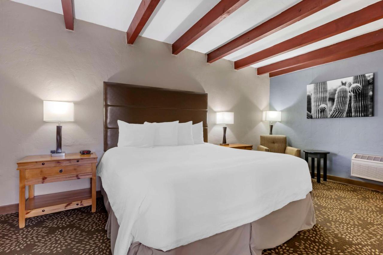 | Best Western Mission Inn