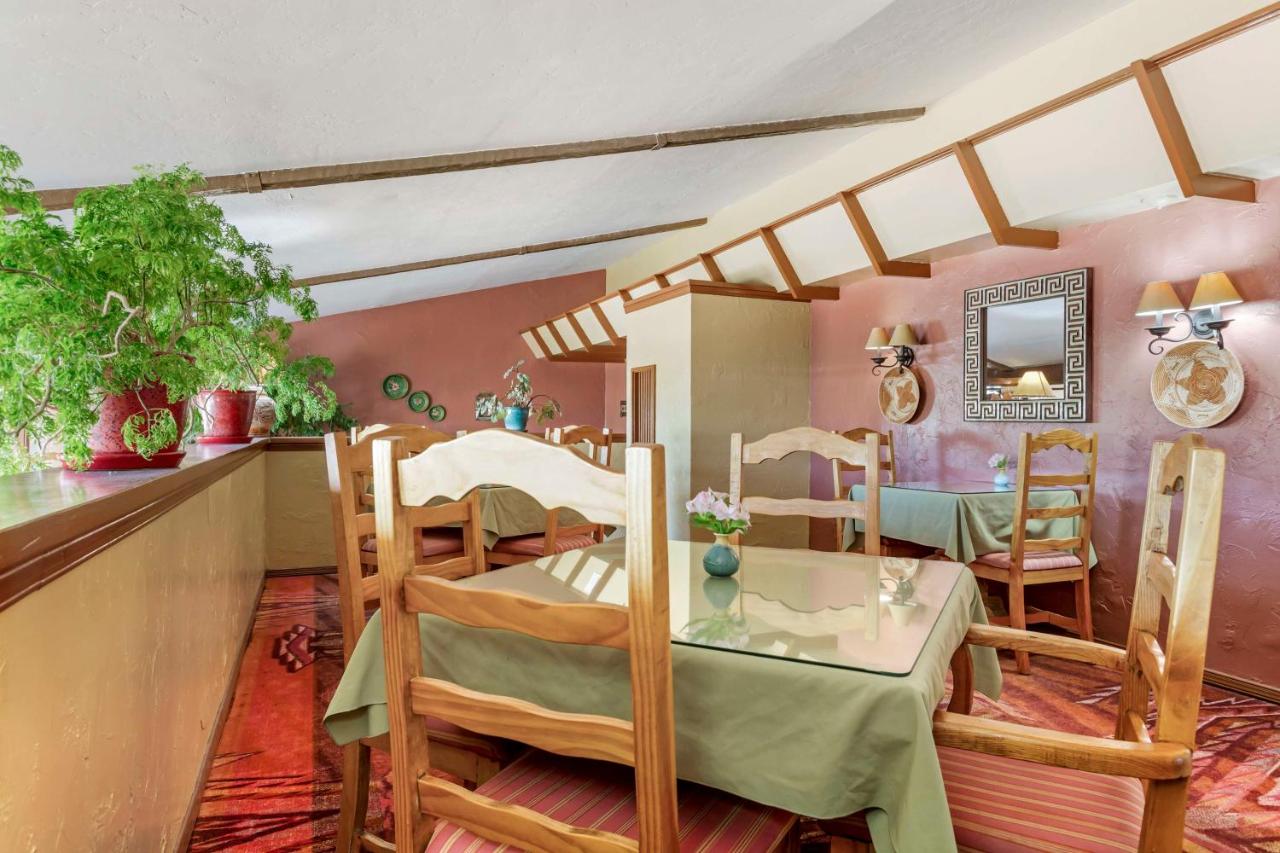 | Best Western Mission Inn