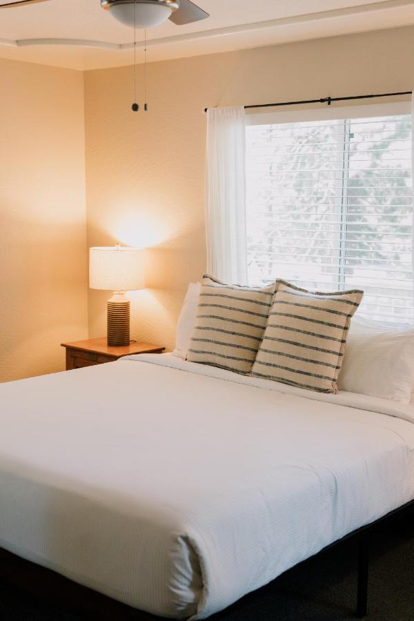 | The Long Barn Lodge