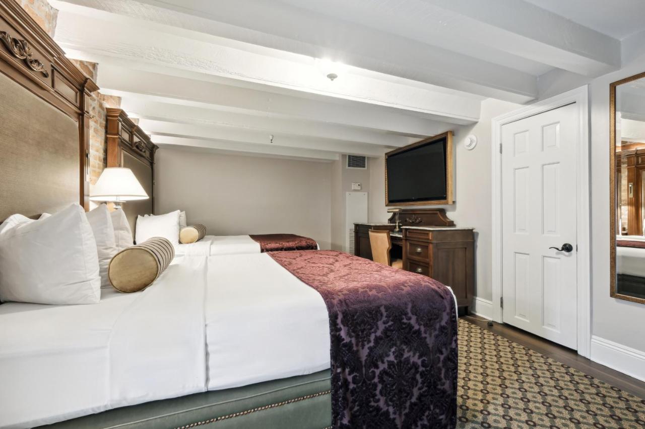 Deluxe Room with Two Queen Beds at French Market Inn