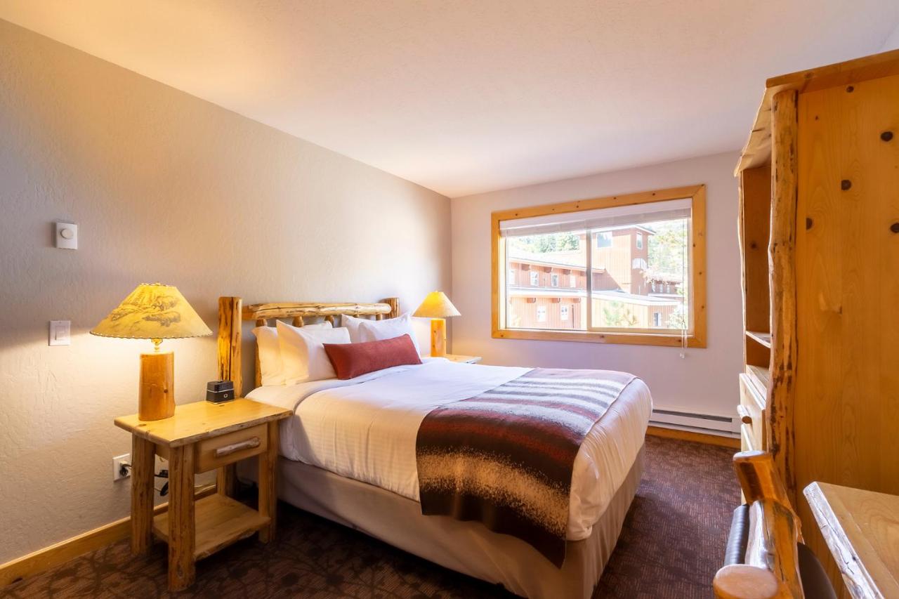 | Red Wolf Lodge at Olympic Valley