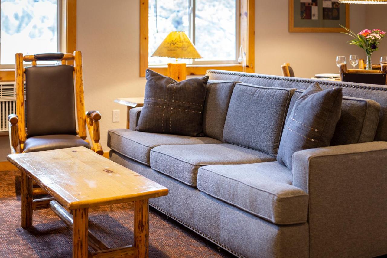 | Red Wolf Lodge at Olympic Valley