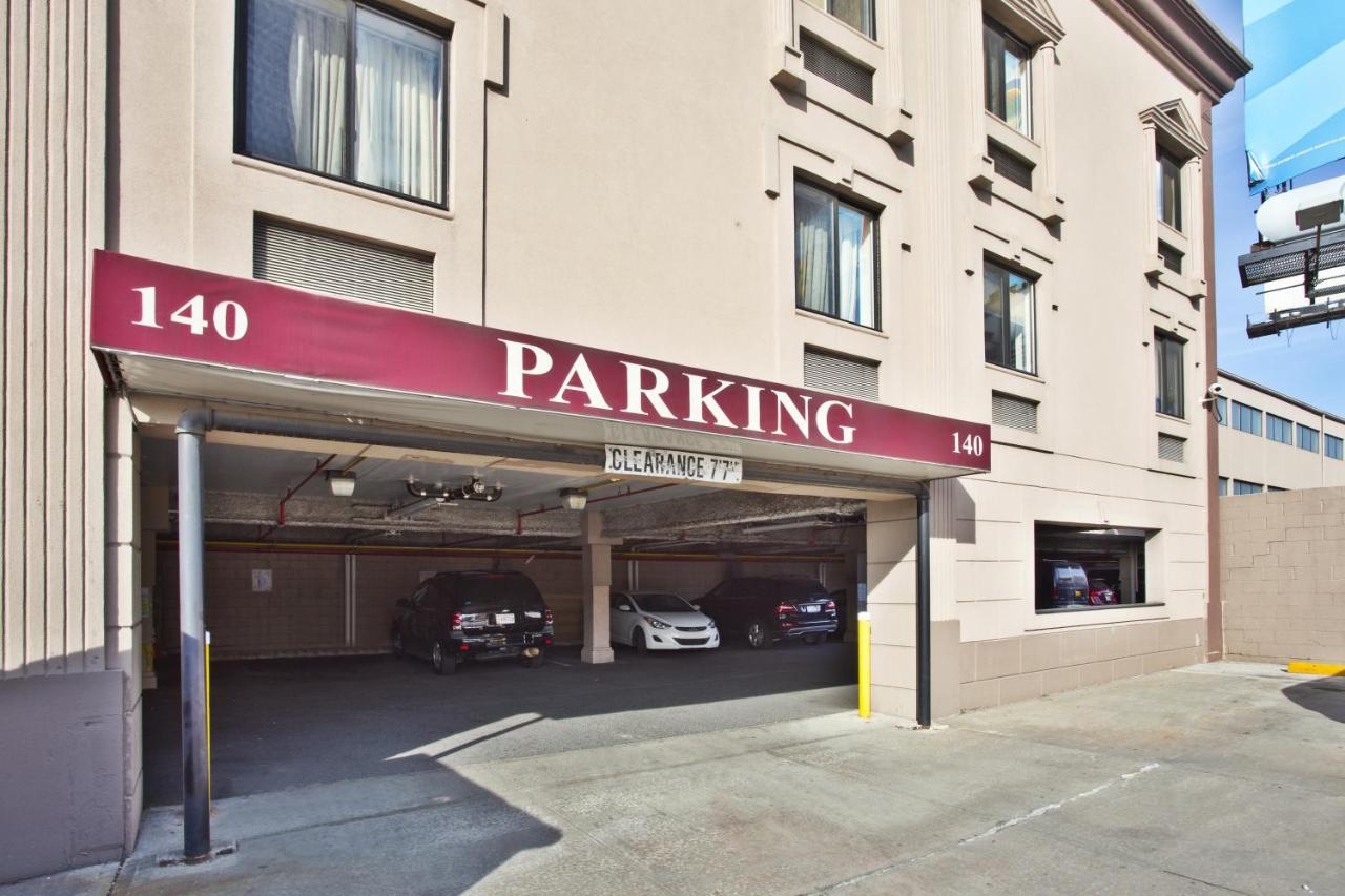 | Brooklyn Motor Inn