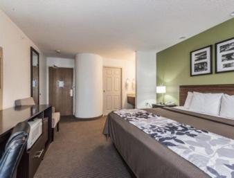 King Studio Suite - Non-Smoking at Baymont by Wyndham Pueblo