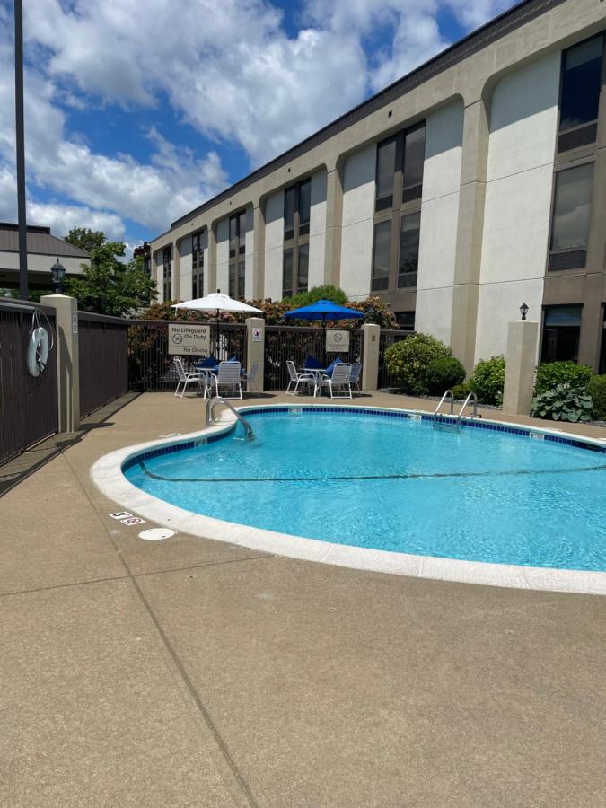 | Hampton Inn New Bedford/Fairhaven