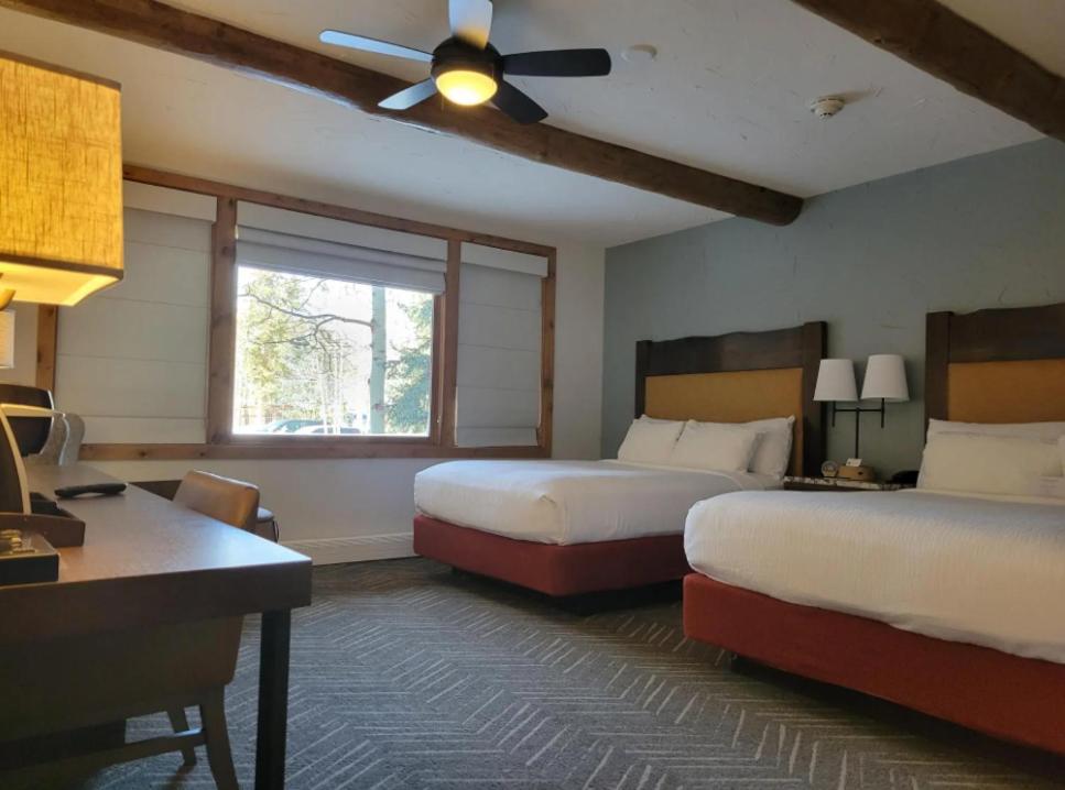 | The Lodge at Breckenridge