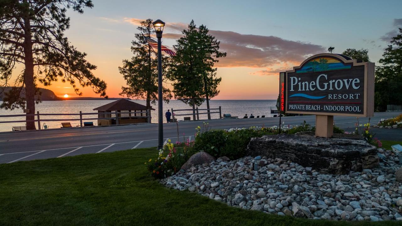 | Pine Grove Resort