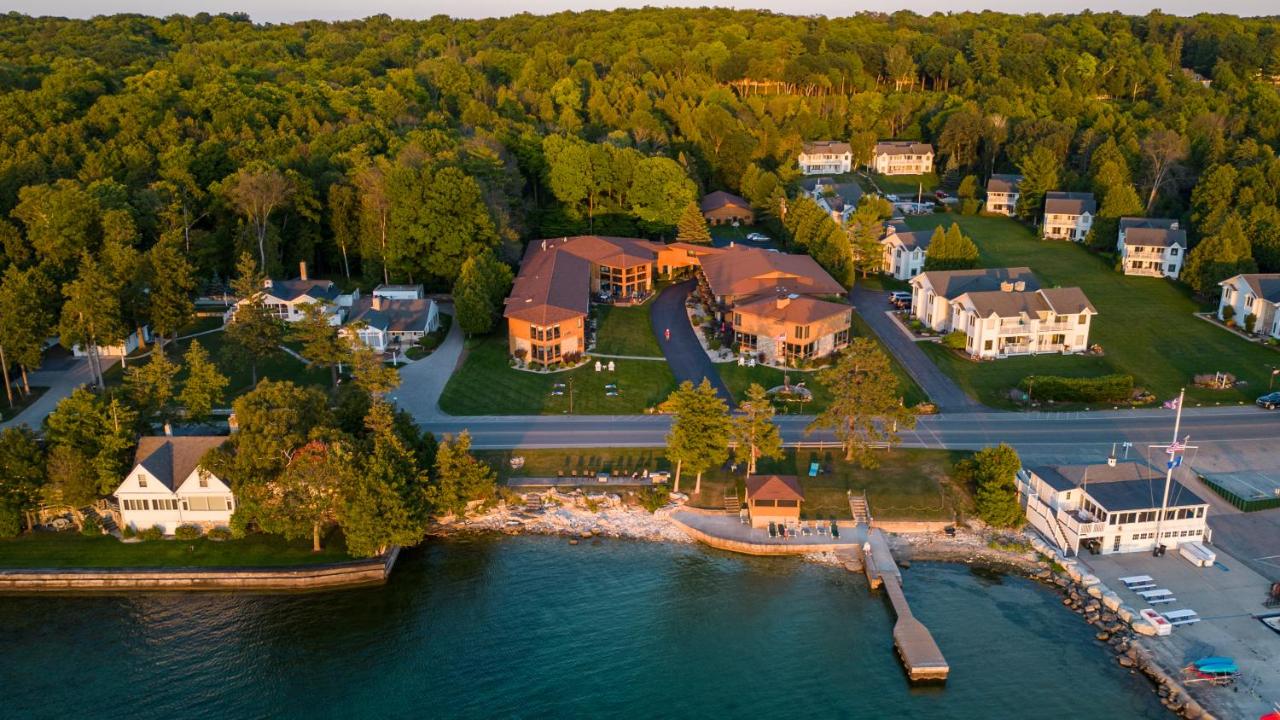 | Pine Grove Resort