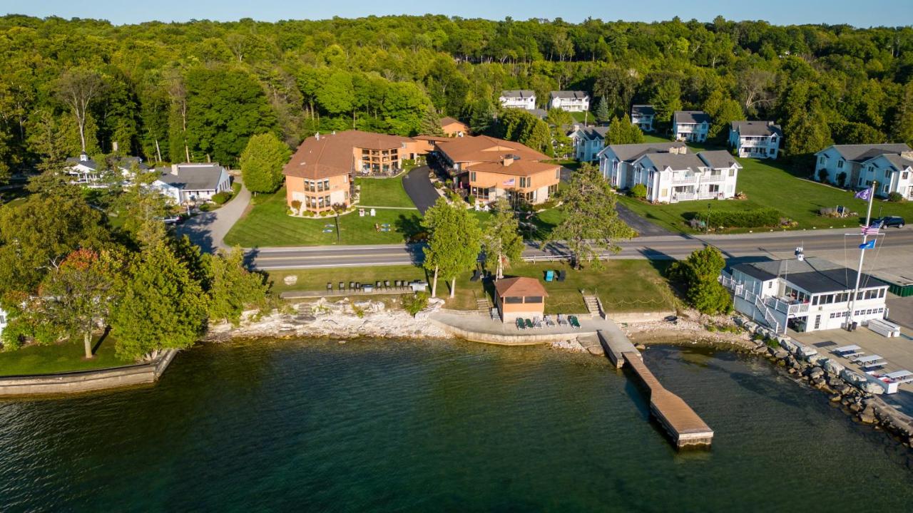 | Pine Grove Resort