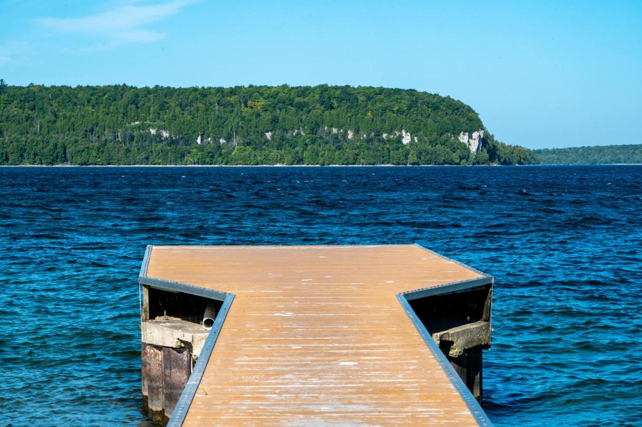 | Pine Grove Resort