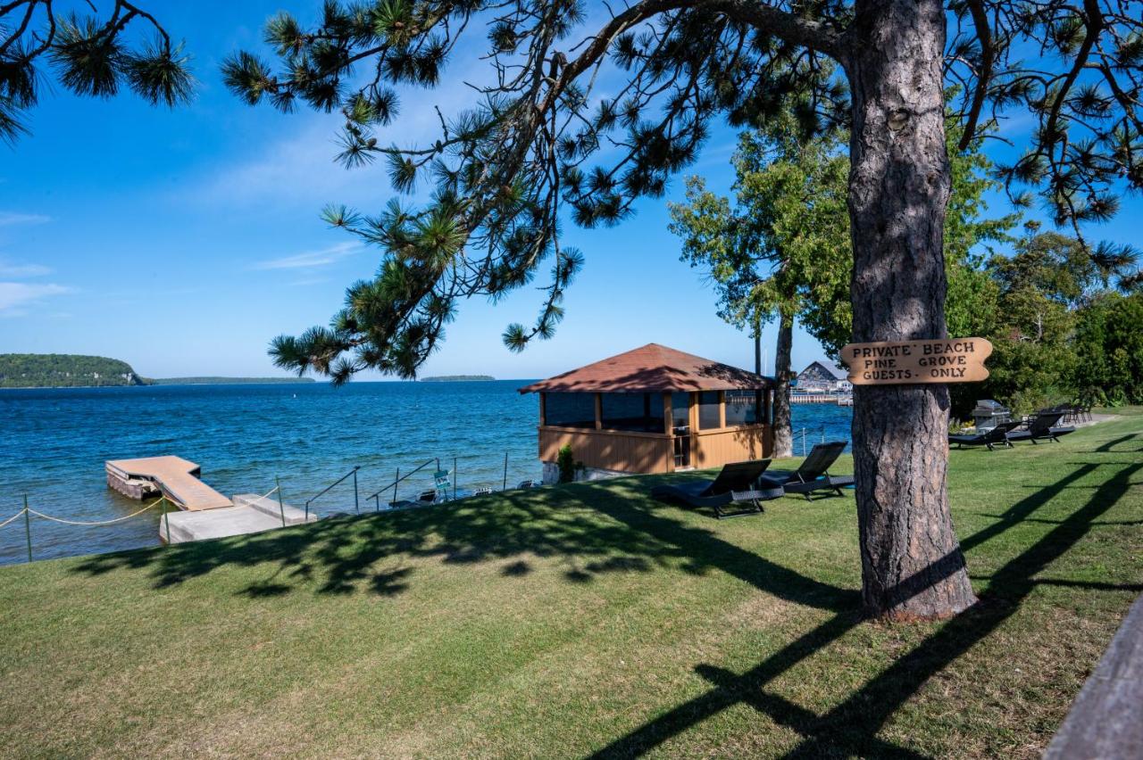 | Pine Grove Resort