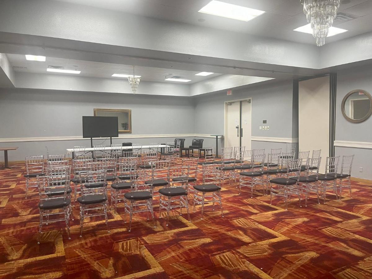 | Americas Best Value Inn & Suites-Texas City/La Marque