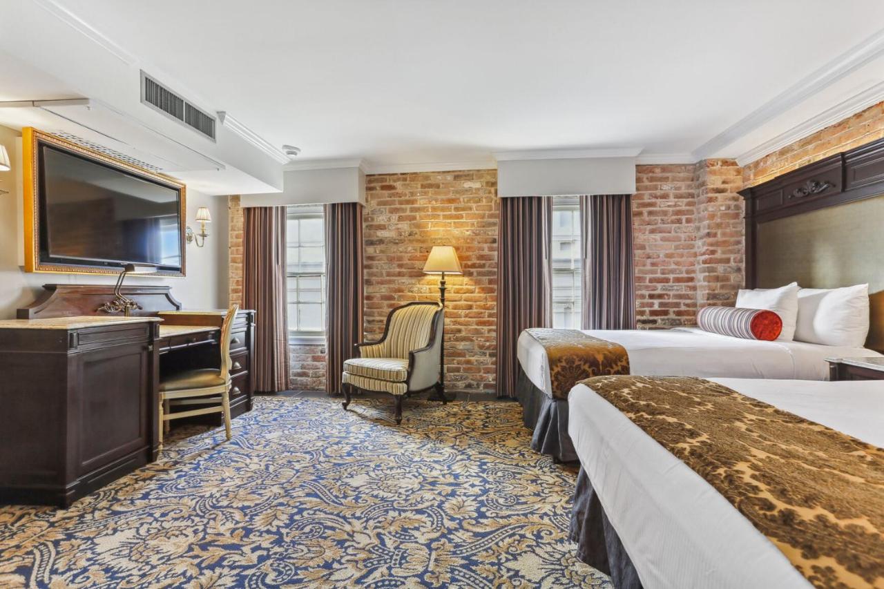 Deluxe Double or Twin Room at Place d'Armes Hotel