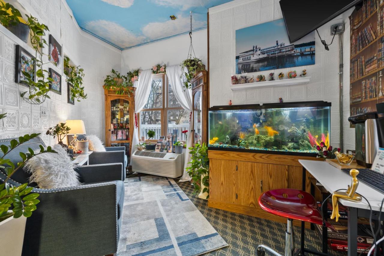  | Mill Creek Hotel