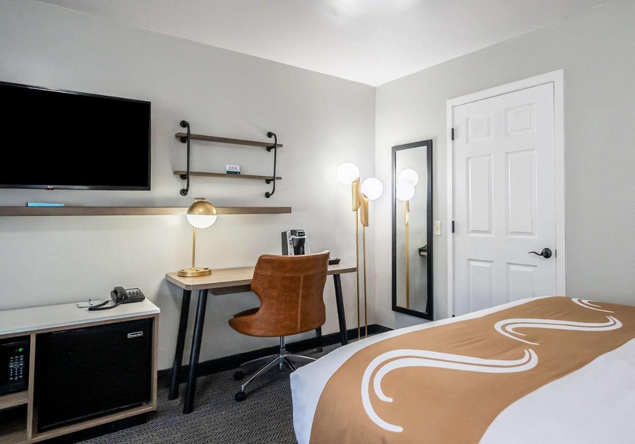 Standard Queen Room with Two Queen Beds - Non-Smoking at Quality Inn South Lake Tahoe