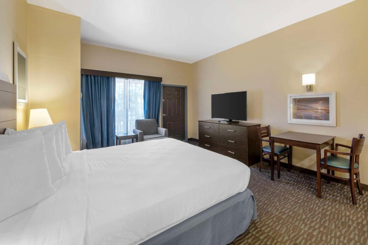 | Best Western Naples Plaza Hotel