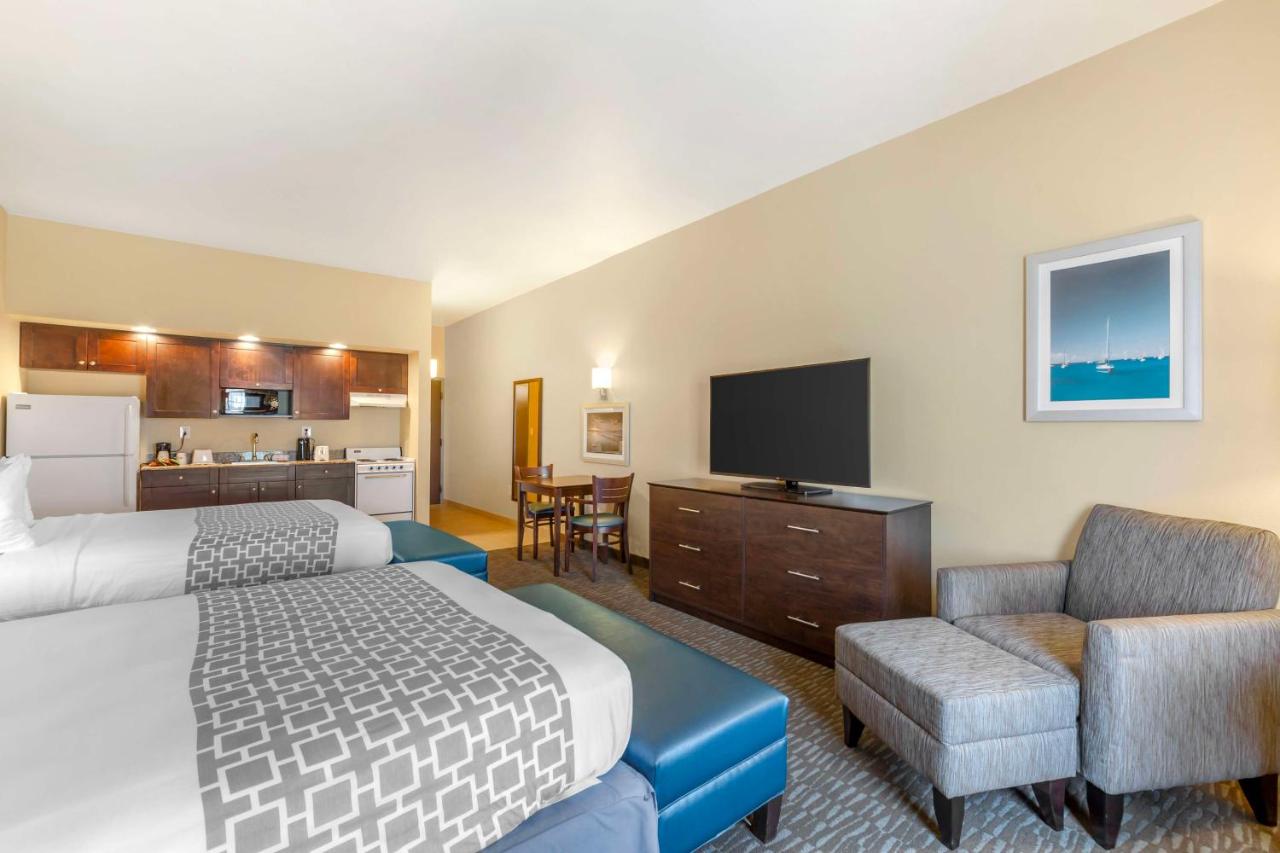| Best Western Naples Plaza Hotel
