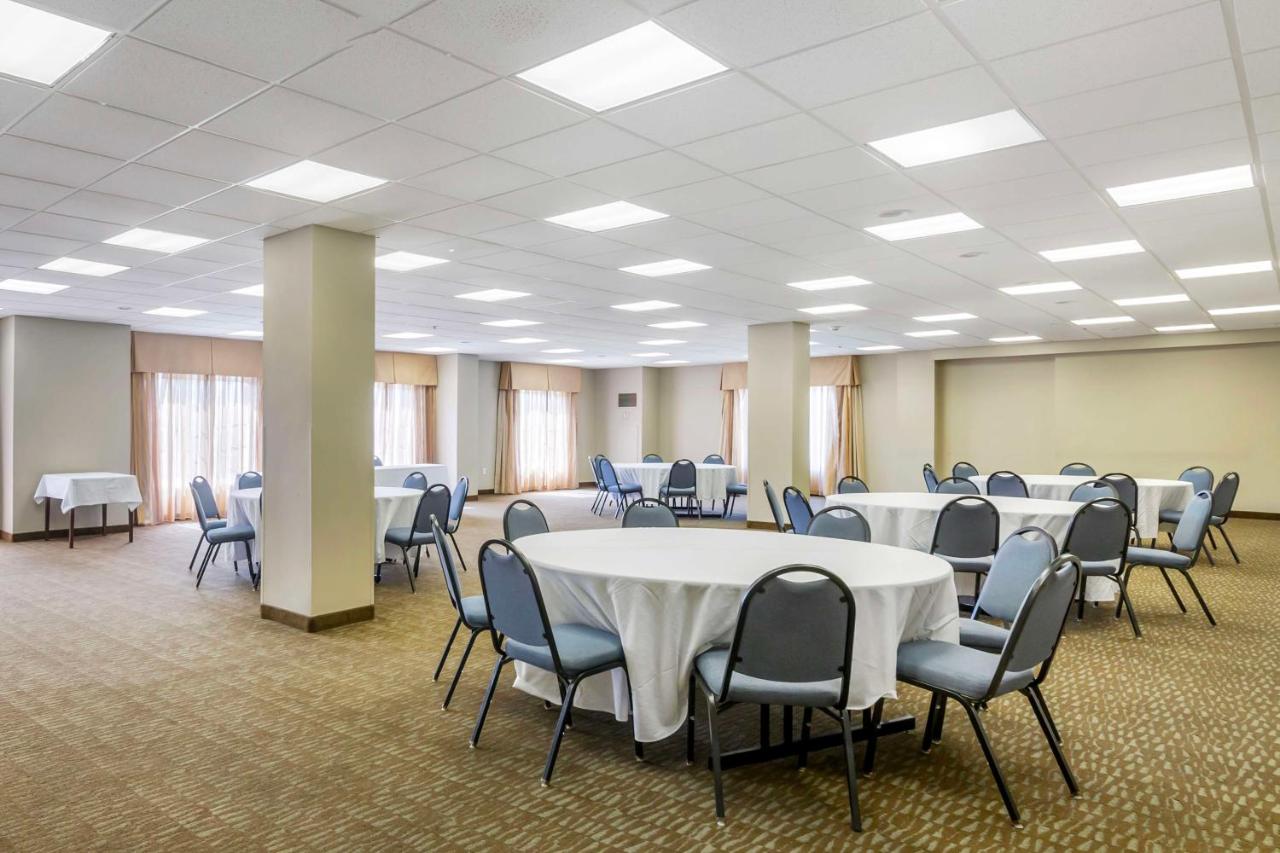 | Best Western Naples Plaza Hotel