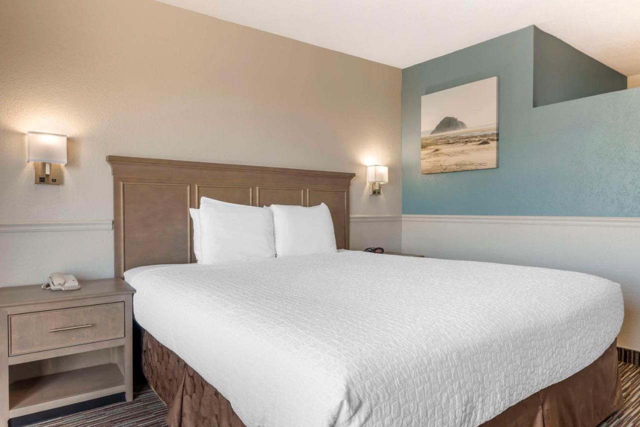 Deluxe King Room - Non Smoking at Best Western San Marcos Inn