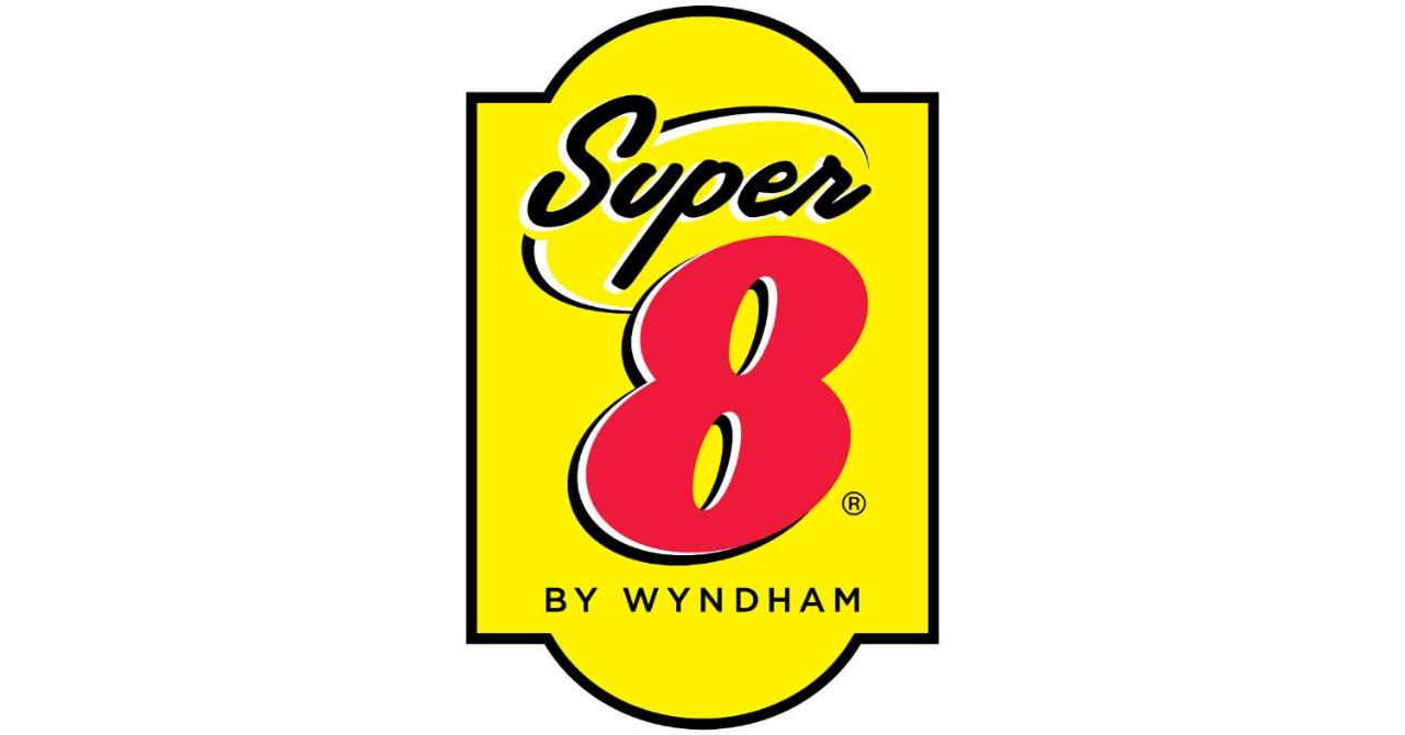 | Super 8 by Wyndham City of Moore