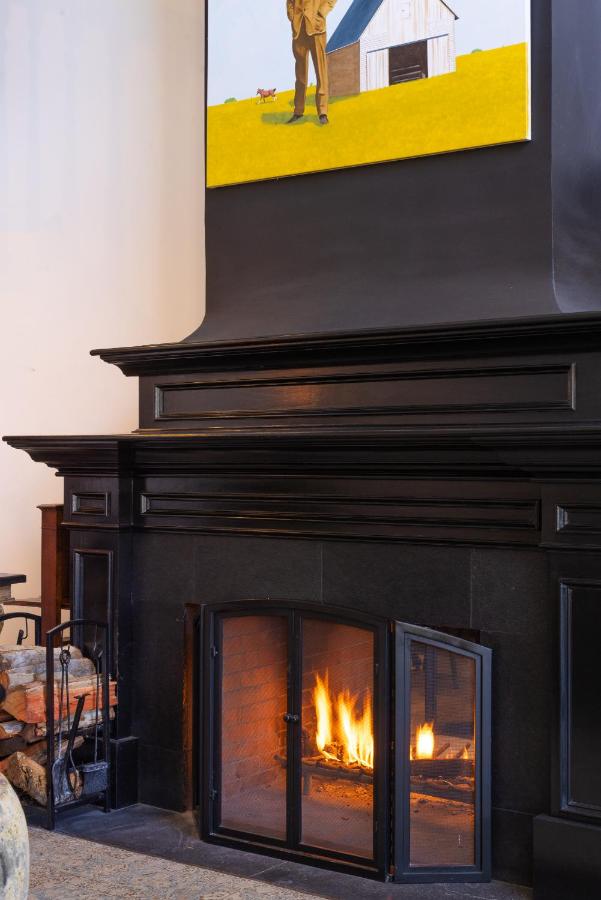| The Ballard Inn