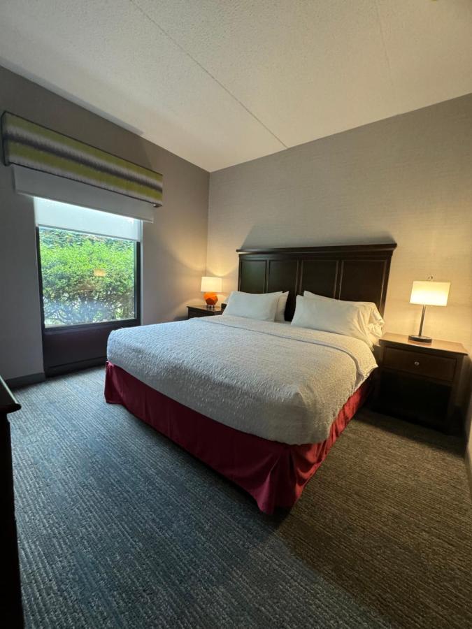 | Hampton Inn New Bedford/Fairhaven