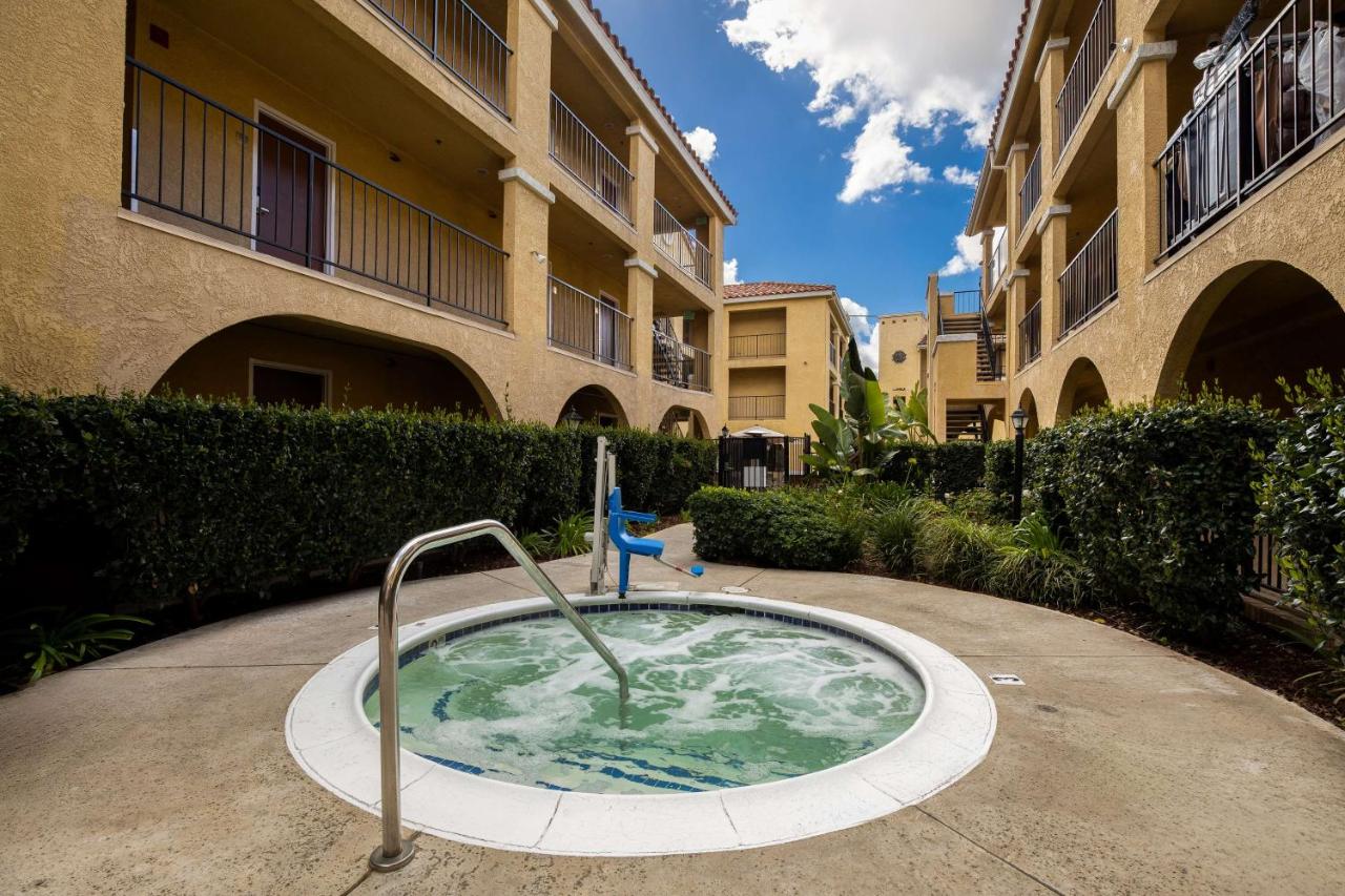 | Best Western Moreno Hotel & Suites