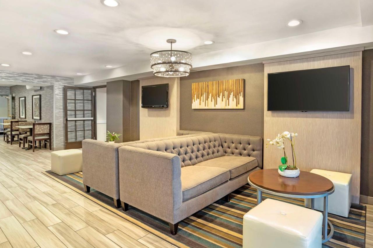 | Best Western Plus Fairfield Hotel