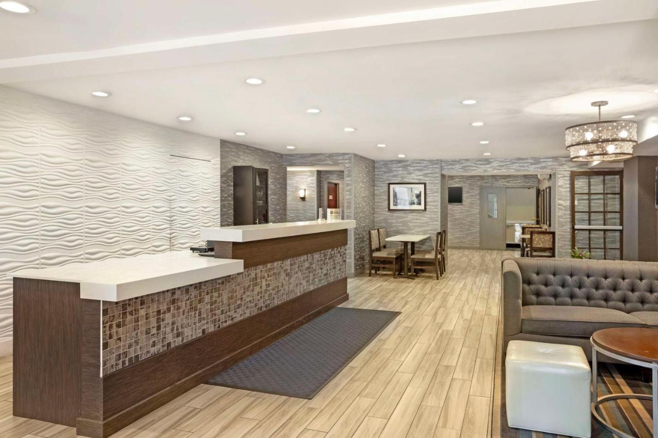 | Best Western Plus Fairfield Hotel