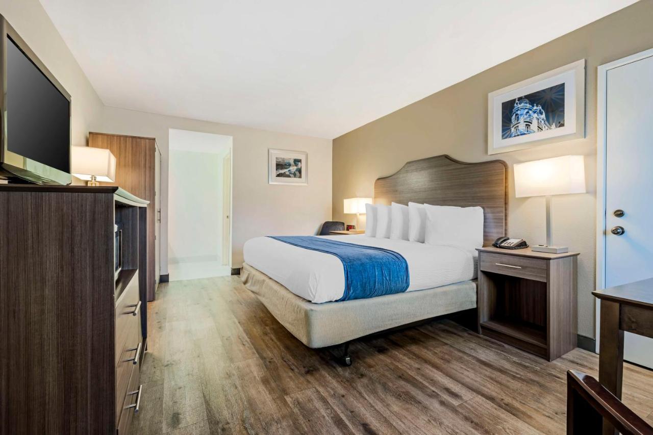 | Best Western Santee Lodge