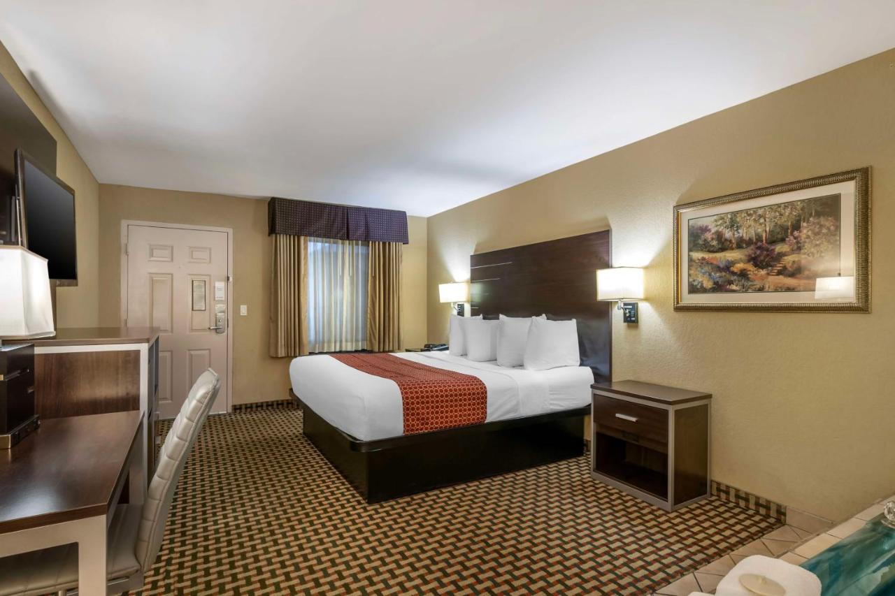 | Best Western Bradford Inn