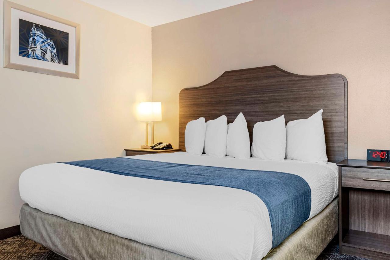 | Best Western Santee Lodge